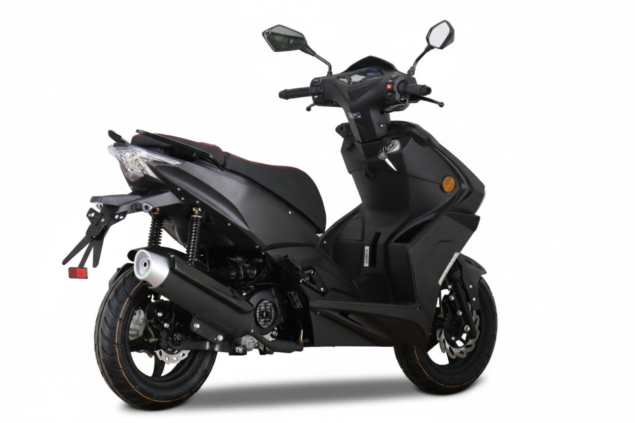 Striker-125 ccm Euro 5+ mattschwarz - Heute bestellen, Vorfreude sichern - Lieferung startet am 30.09.26
