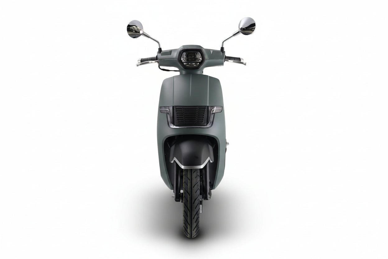 Venis - 50 ccm Euro 5+ grün metallic - Heute bestellen, Vorfreude sichern - Lieferung startet im Oktober