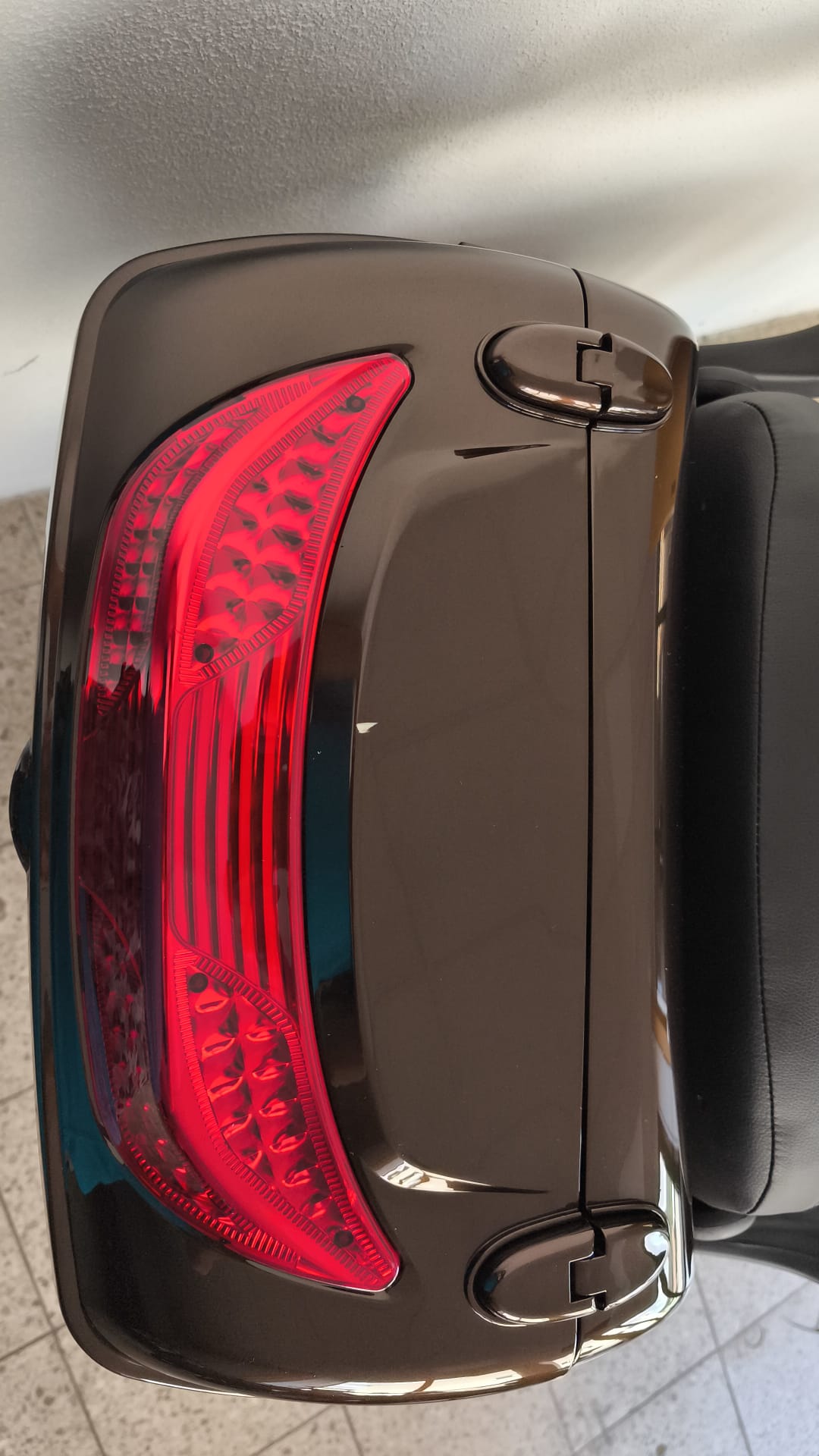 Seniorenmobil AM E-Trike Pro - braun mit Hardkoffer - B-Ware - Neuware