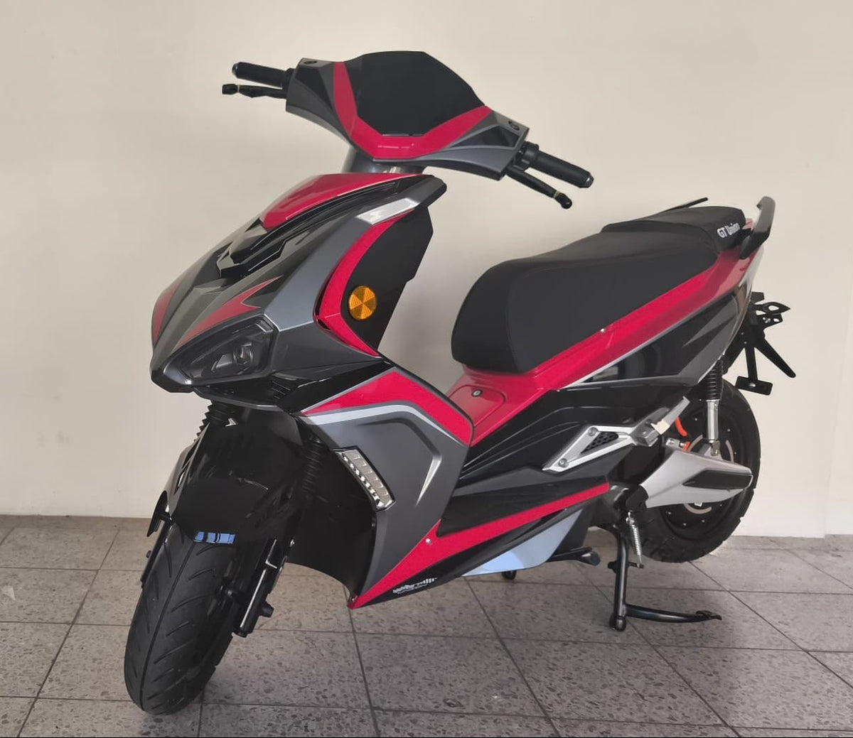 Elektroroller e-Striker Bosch Motor 3000W - rot B-Ware
