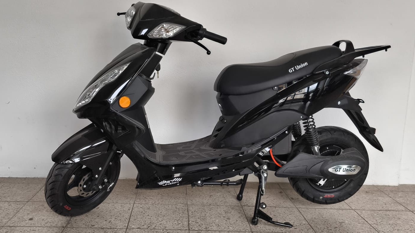 e-GT3  schwarz - Gebrauchtfahrzeug - B-Ware